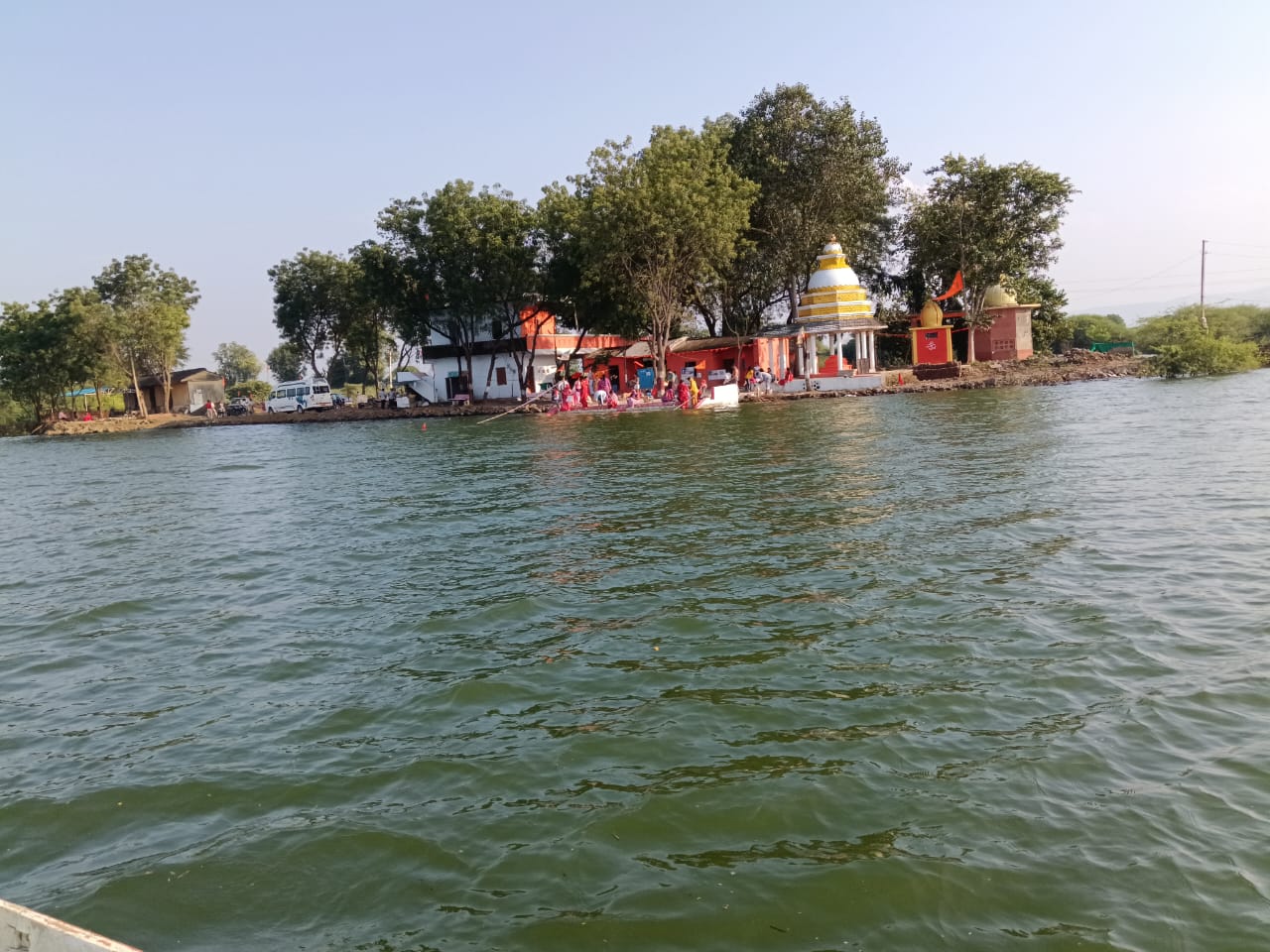 🪷🔱 हरि-हर मिलन का महापर्व: बैकुंठ चतुर्दशी पर जागीरदारपुरा घाट पर आस्था का महासंगम, हज़ारों श्रद्धालुओं ने लगाई मां नर्मदा में डुबकी।