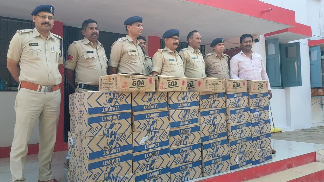 🚔💸 पाटी पुलिस की बड़ी कार्यवाही! ₹6.5 लाख की क्रेटा कार से अवैध शराब की 537 लीटर खेप जब्त; तस्कर फरार, तलाश जारी 🏃‍♂️