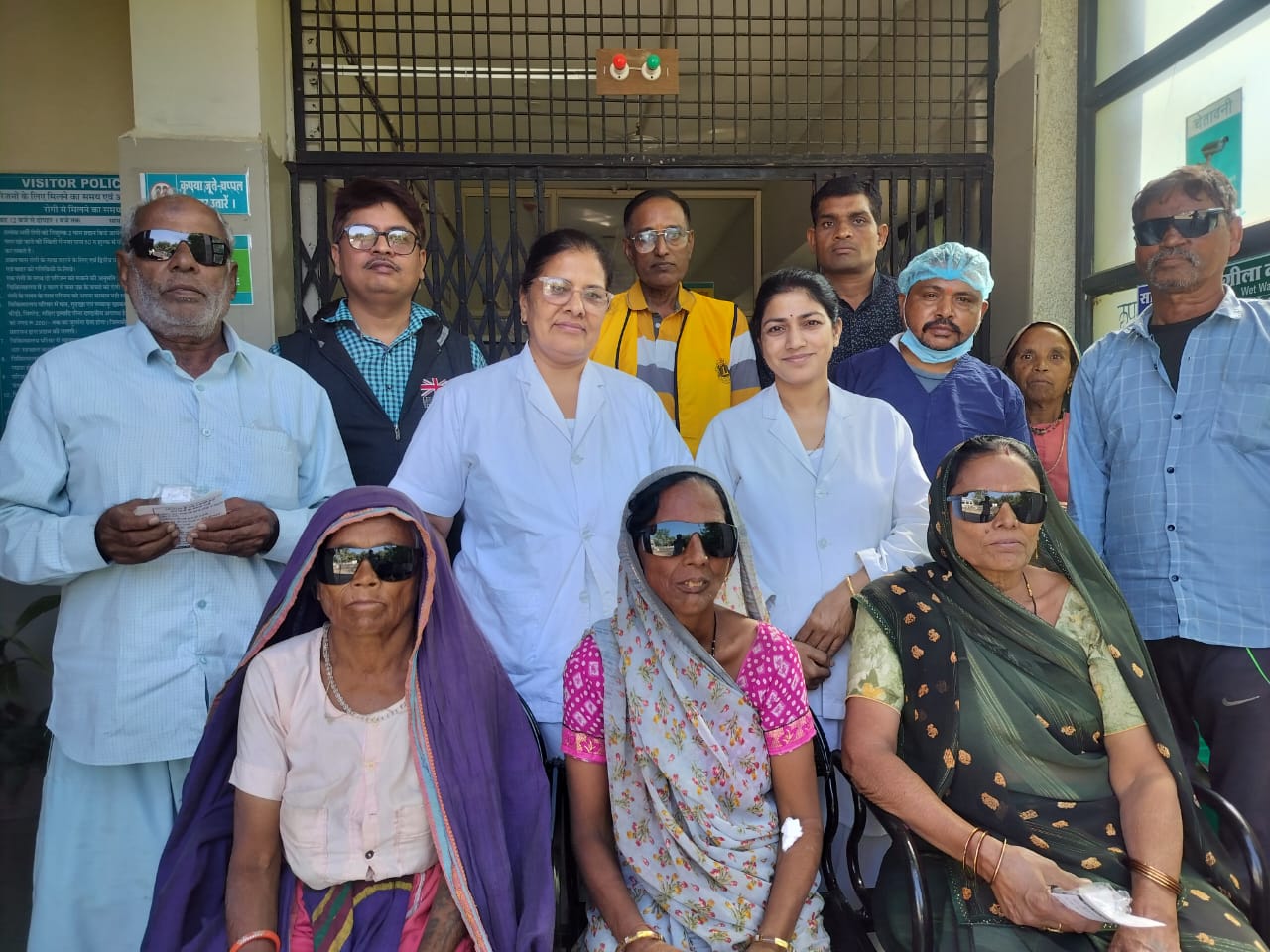 👀🏥 लायंस क्लब का सहयोग: बड़वानी जिला अस्पताल में 5 मरीजों का हुआ सफल निःशुल्क लैंस प्रत्यारोपण, अगला शिविर 19 नवंबर को