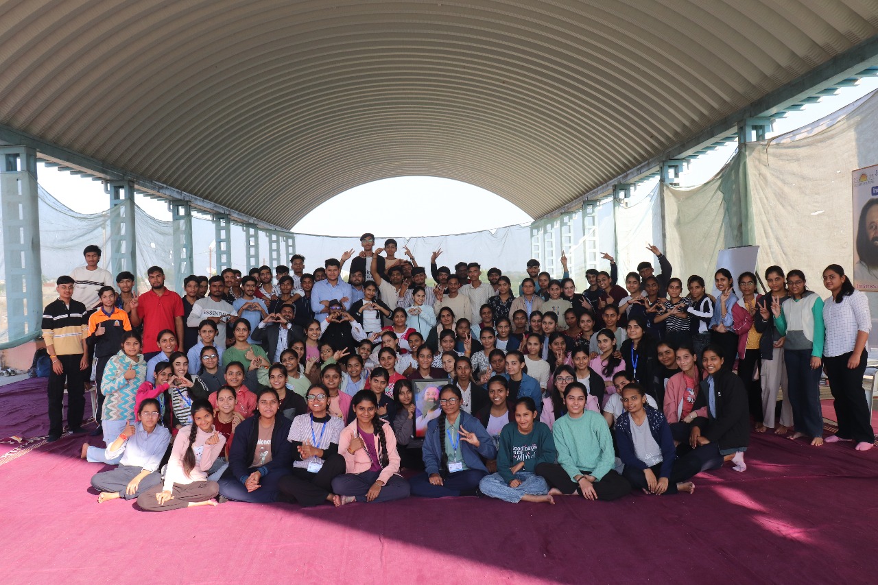 योग-प्राणायाम विद्यार्थियों के सर्वांगीण विकास में सहायक पूर्व केंद्रीय मंत्री अरुण यादव ने कहा; JIT बोरावां में 200 छात्रों ने लिया ‘यस प्लस’ प्रशिक्षण